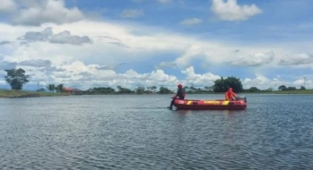 Jovem de 22 anos cai do jet ski e morre afogada em lago, em Santa Tereza de Goiás
